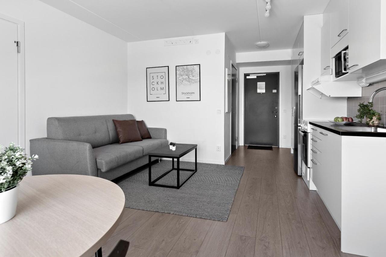 Forenom Hotel Flemingsberg - 10Min From Aelvsjoe Huddinge Dış mekan fotoğraf
